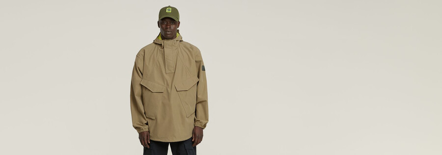 lightweight sporty anorak