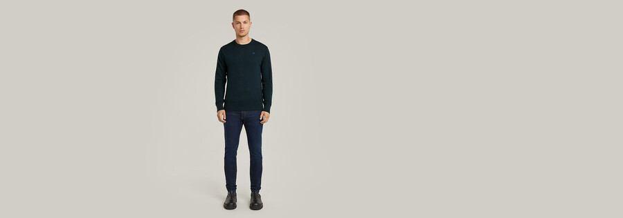 premium core knitted sweater