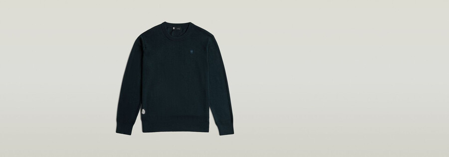 premium core knitted sweater