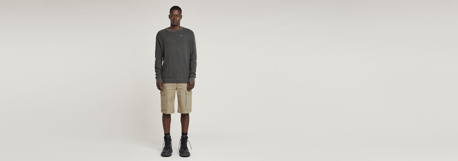 serrated knitted sweater