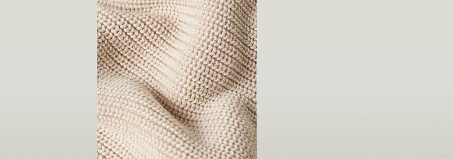 pullover half zip knit