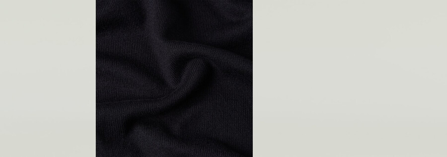 the floris - correct crew neck sweater
