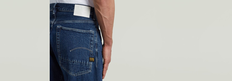bend loose jeans
