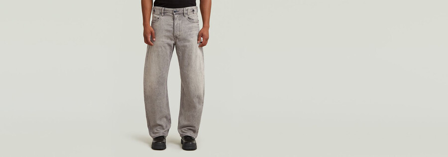 bend loose jeans