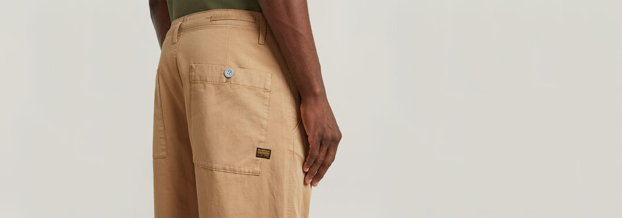 pleated chino relaxed tapered