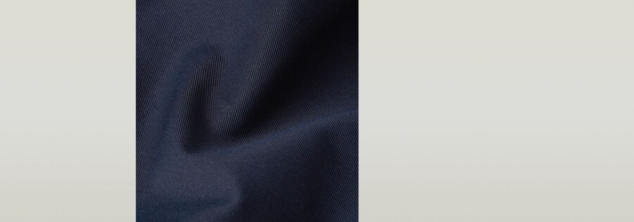 pleated chino relaxed tapered