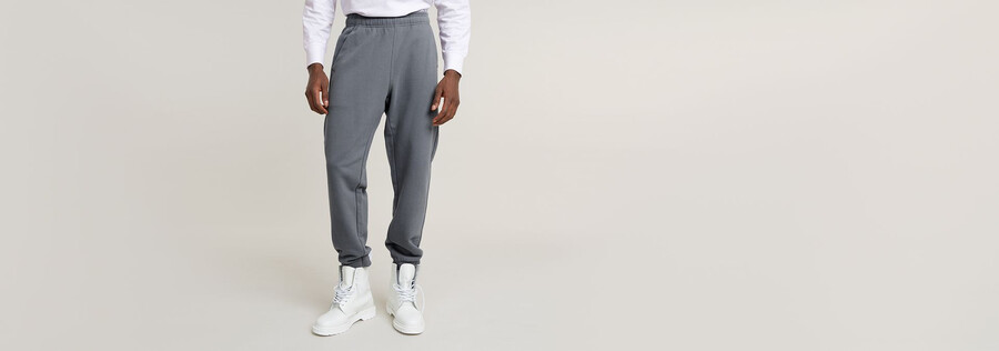 essential loose tapered sweat pants