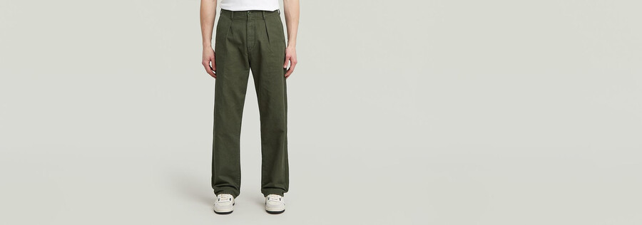 pleated chino relaxed