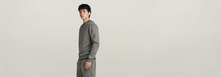 premium core sweater