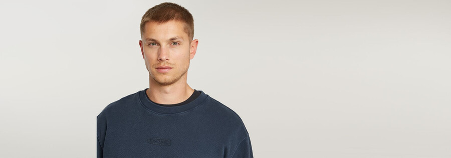 washed relaxed sweater