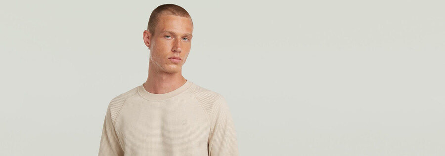 jirgi long sleeve t-shirt