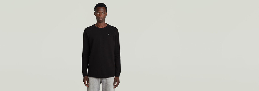 jirgi long sleeve t-shirt