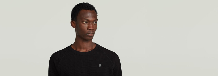 jirgi long sleeve t-shirt