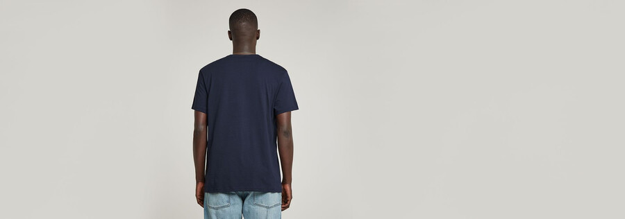 base-s v-neck t-shirt