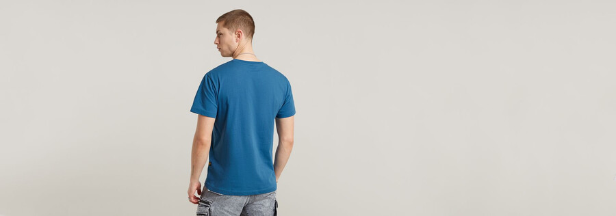multicolor graphic t-shirt
