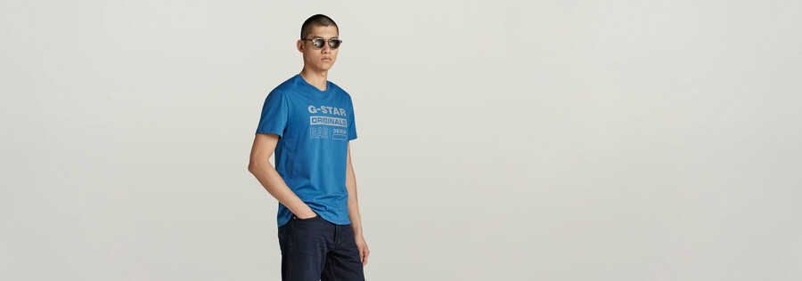 reflective originals graphic t-shirt