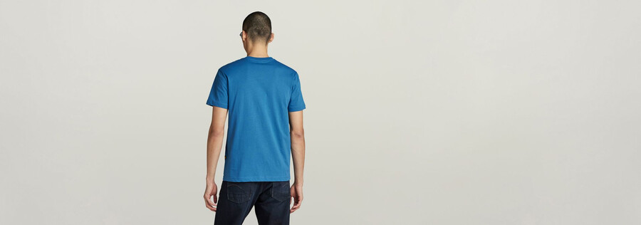 reflective originals graphic t-shirt