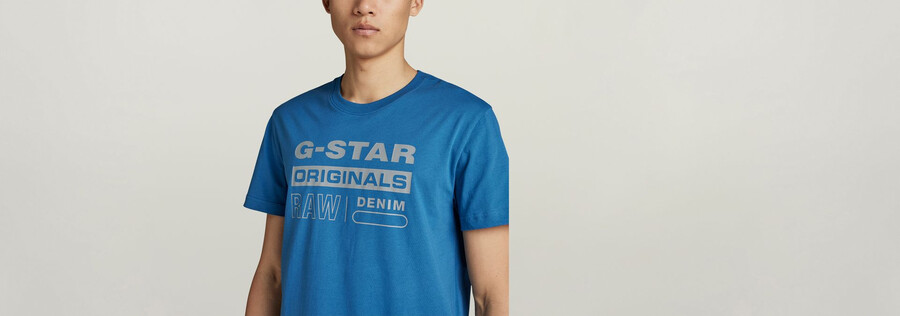 reflective originals graphic t-shirt