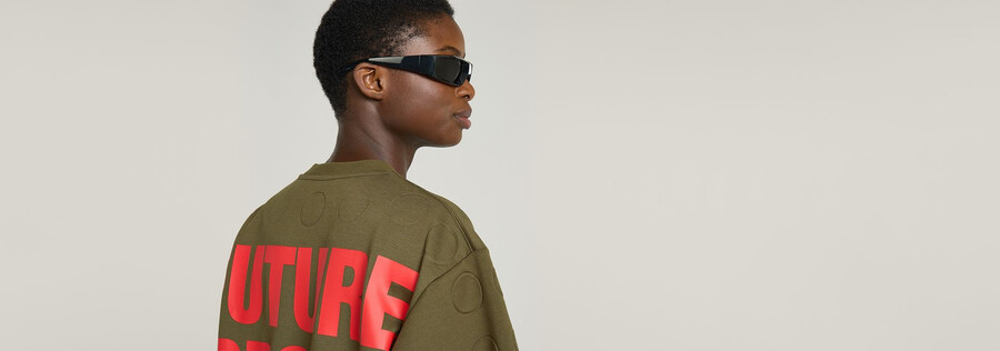 wvb unisex boxy tee