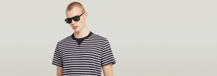 nifous stripe t-shirt