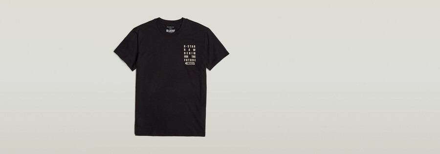 text chest t-shirt