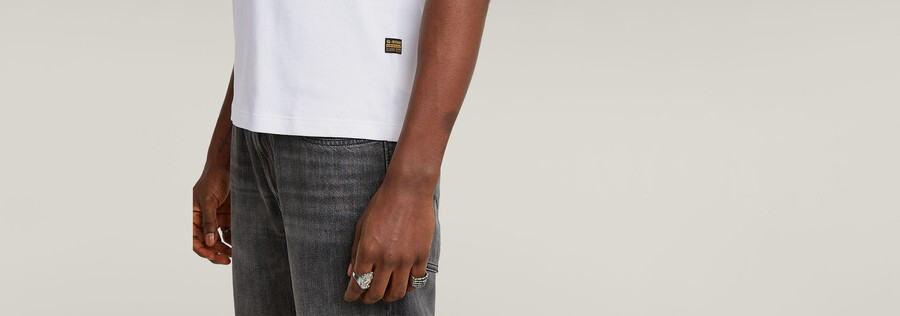 back graphic arch t-shirt