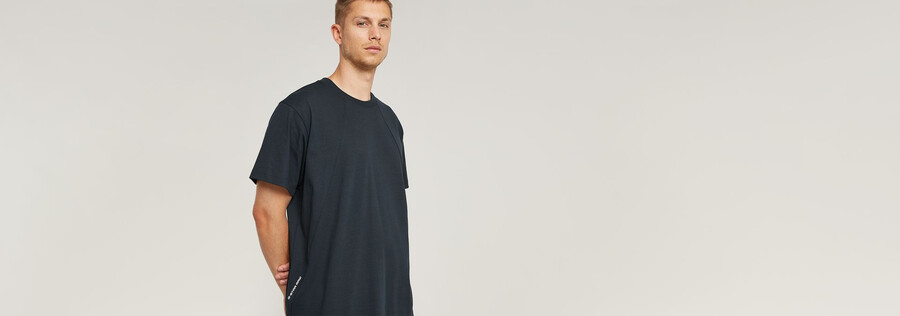 seam detail loose t-shirt