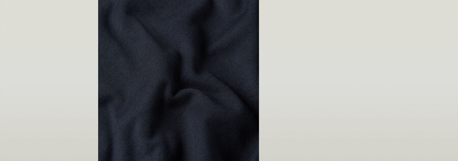 seam detail loose t-shirt