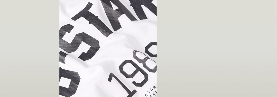 89 back graphic loose t-shirt