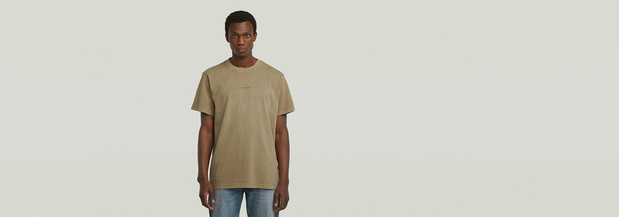 overdyed center chest loose t-shirt