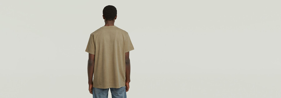 overdyed center chest loose t-shirt