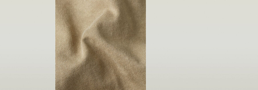 overdyed center chest loose t-shirt