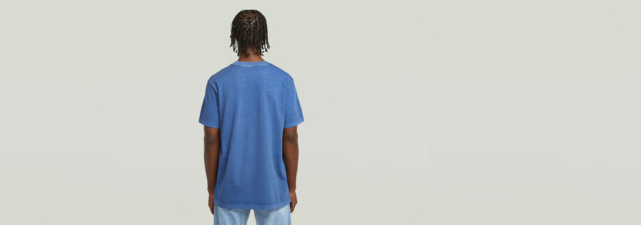 overdyed center chest loose t-shirt