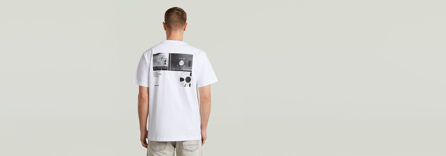 regular tee graphic 008