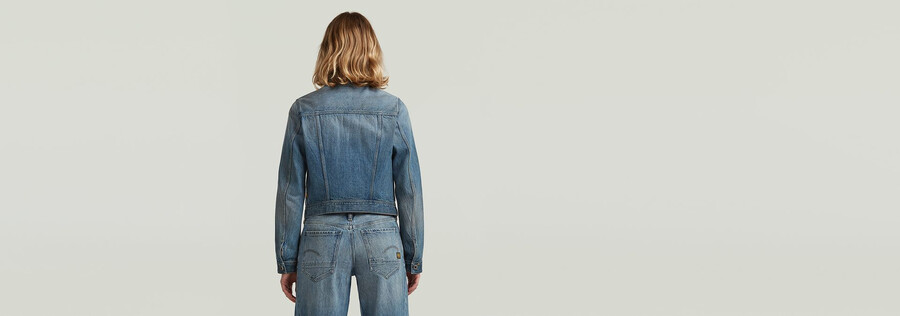 pitched hem slim jacket