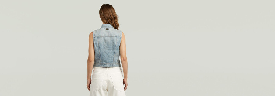 pitched hem slim vest