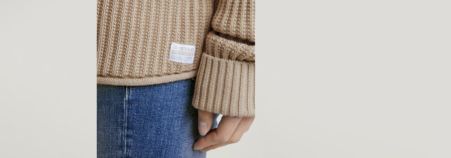 loose turtle knitted sweater