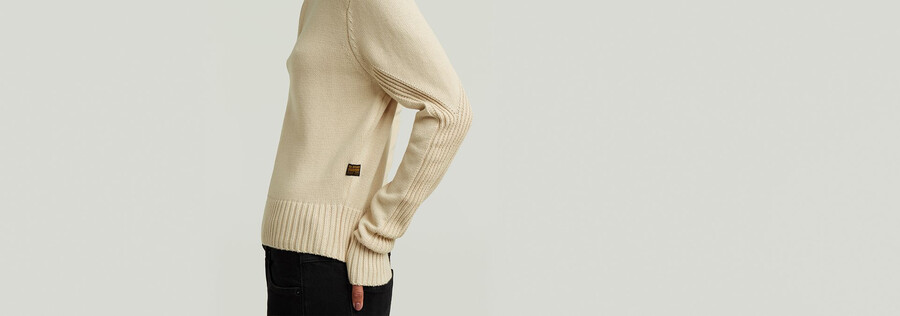 milano half zip knit