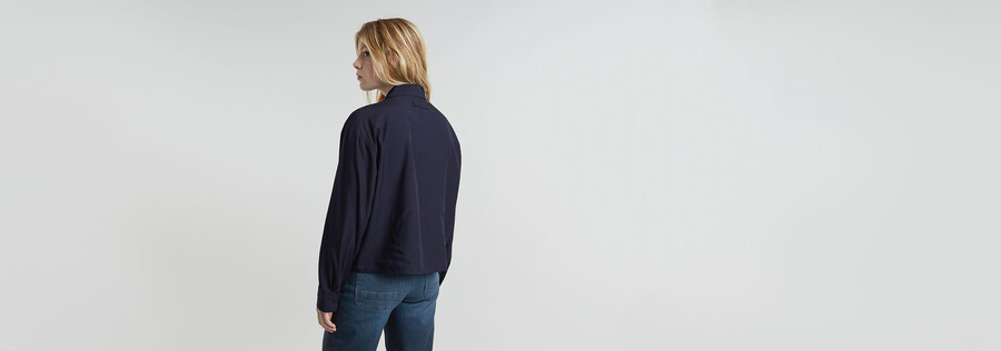 cropped pocket shirt