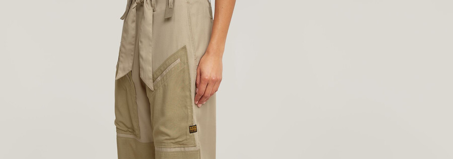 tone on tone cargo pants