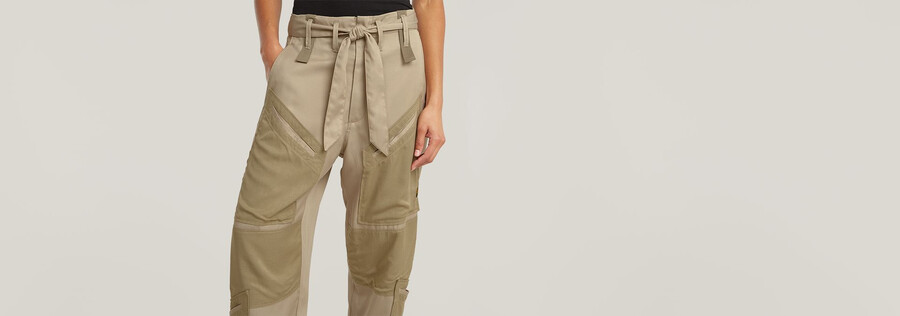 tone on tone cargo pants