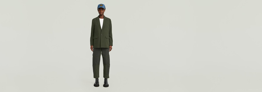 tone on tone cargo pants