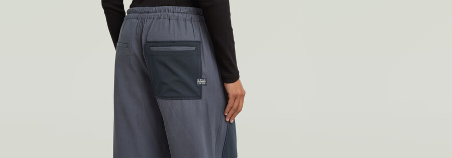 tone on tone cargo pants
