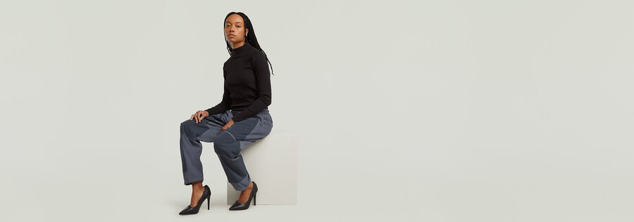 tone on tone cargo pants