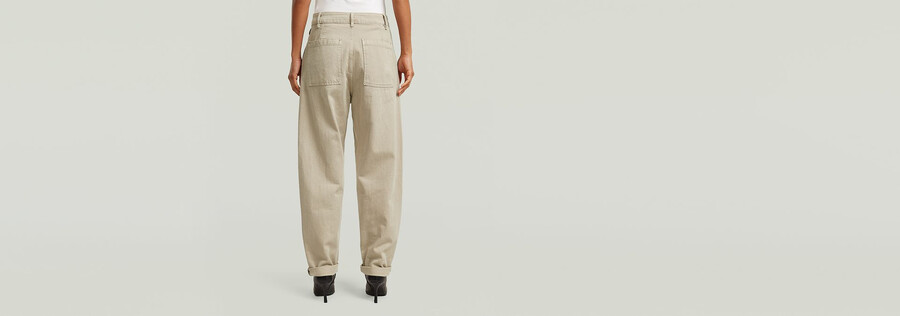 pleated tapered chino