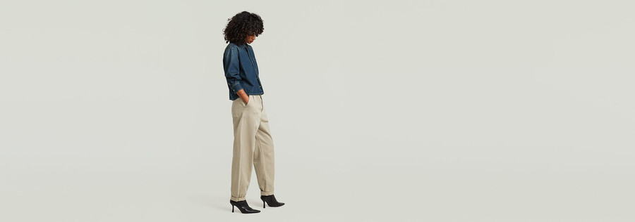 pleated tapered chino