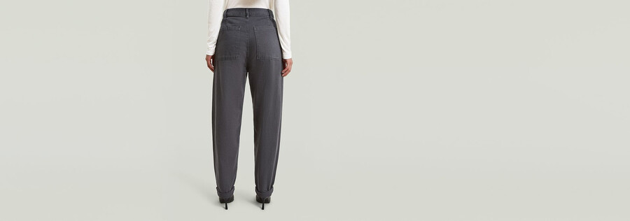 pleated tapered chino