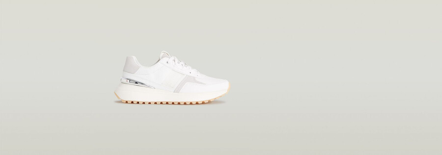 lyn runner low sneakers