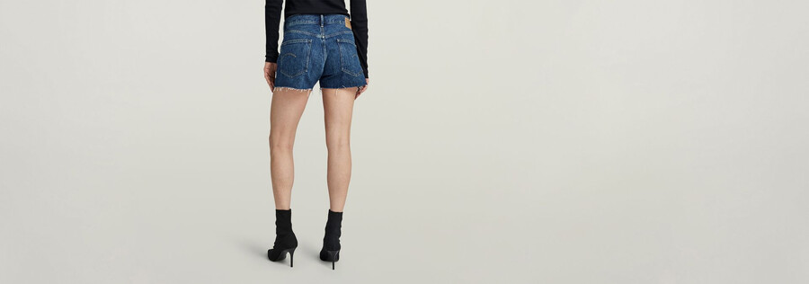 true denim shorts raw edge