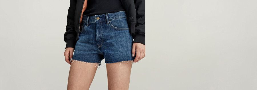 true denim shorts raw edge